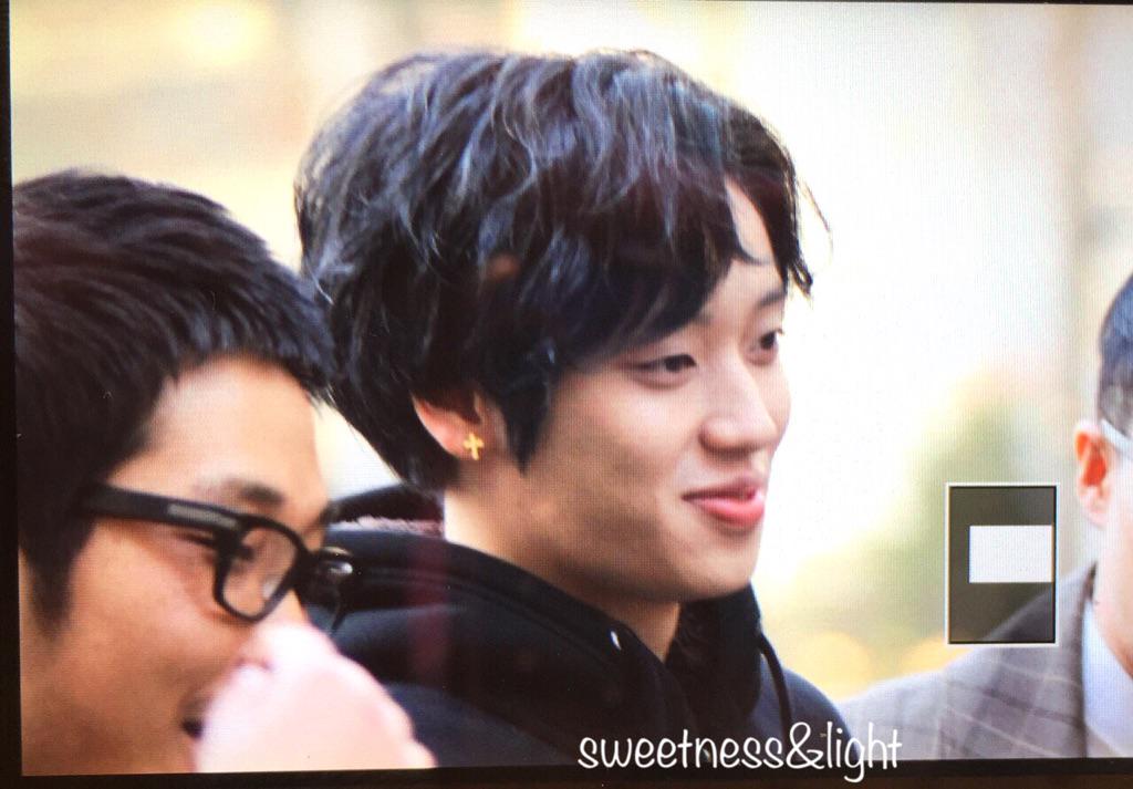 150319 뮤뱅사녹출근길 #틴탑 #니엘 니호 ㅋㅋ