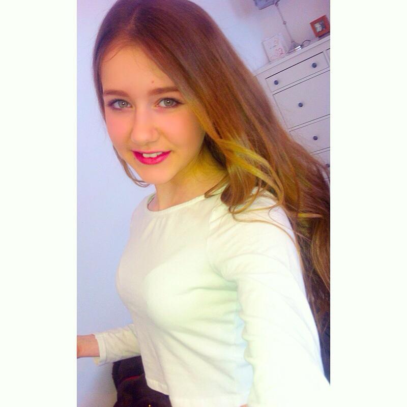 lilysimpson_x's tweet photo. ❤️❤️❤️ http://t.co/IaUET47yqb