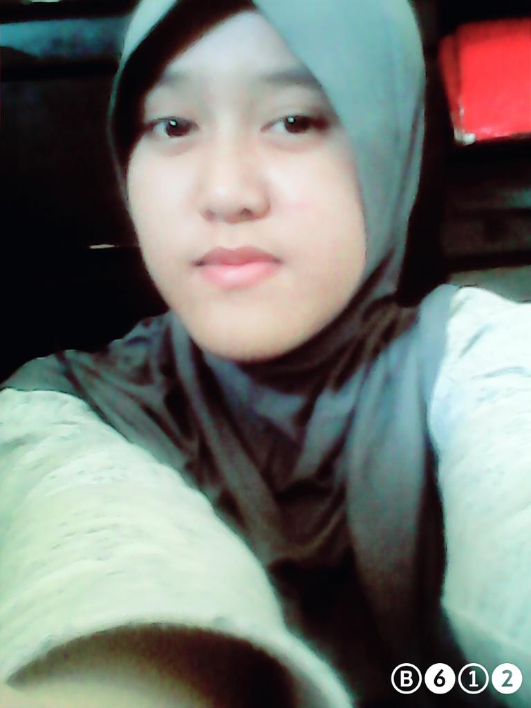 FandaIntan tweet picture