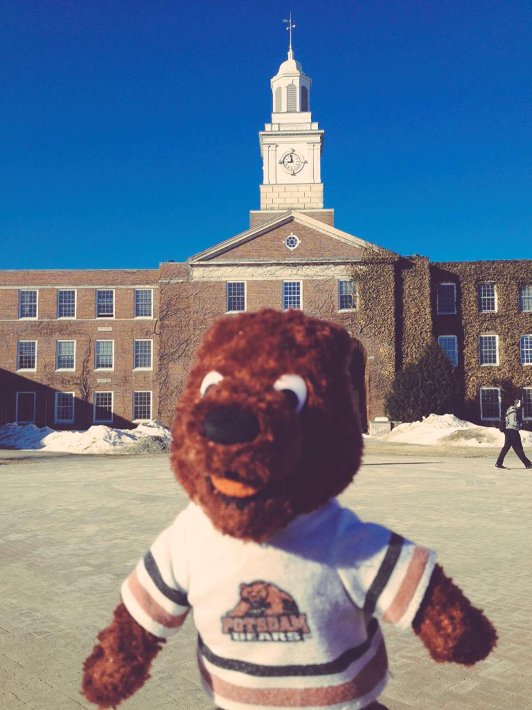 KarenAKennison's tweet photo. I never get tired of this view. @SUNYPotsdam @PDAMAdmissions. #BeautifulDay #MaxCBear #SpringIsComing http://t.co/PMO36cm1aY