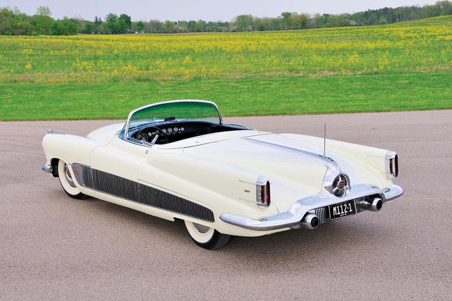 saveatsterling's tweet photo. Our #SaveAtSterling #TBT Classic Vehicle of The Week is the 1951 #Buick #XP300 Concept! Visit- http://t.co/aVW7fOC8Pu http://t.co/E0ExHMXZqm