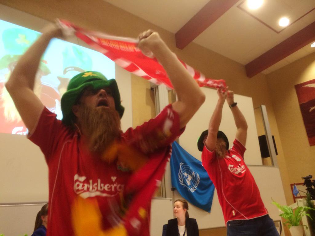 munfalun's tweet photo. Footboll supporters interfering negotiations in "General Assembly". Where is security?? http://t.co/Ly2RV2NIGE