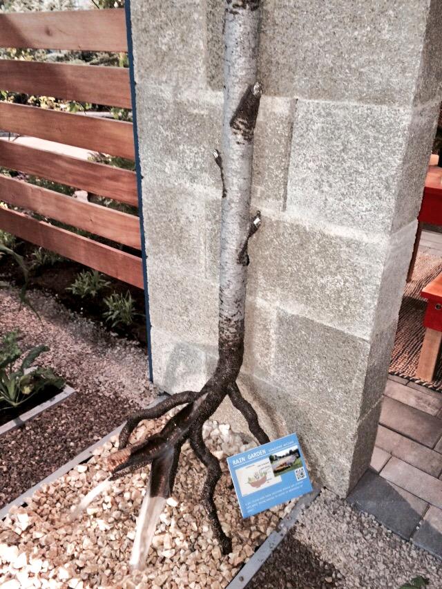 seanjamesdesign's tweet photo. LOVE these artistic downspouts at the @ParklaneNurs garden @canadablooms!!! Make rainwater FEATURE! Don't hide it. http://t.co/hQ4PKSKaM7