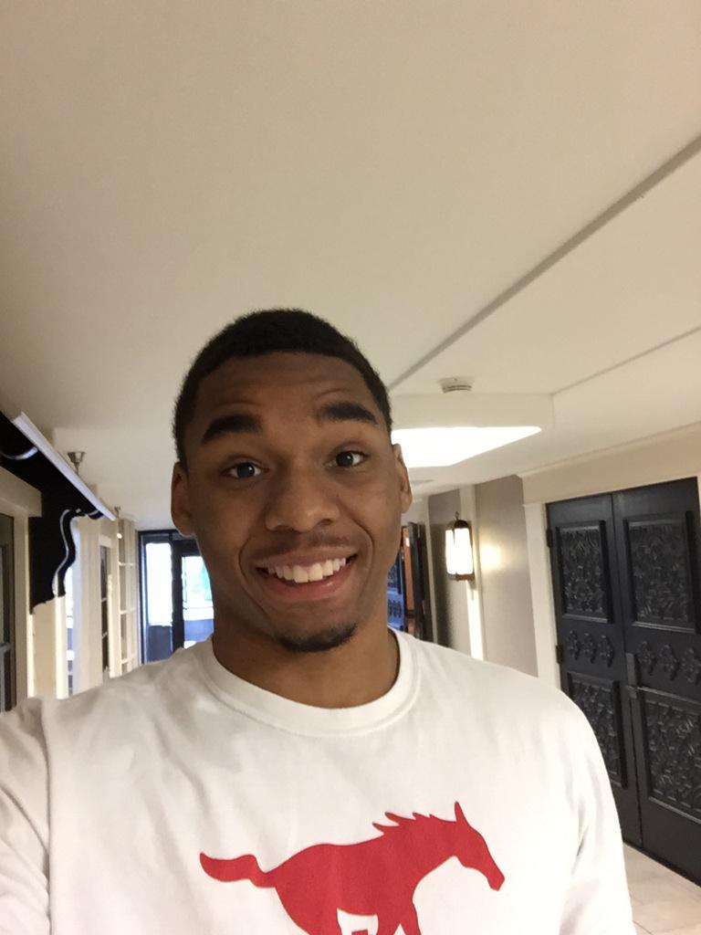 georgiamulinder's tweet photo. Ben Moore says"The school spirit we have during our bball games is amazing &amp; gives us a big energy boost." #smuproud http://t.co/UI4obAzWrJ