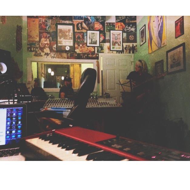 The_Jonfather's tweet photo. .@callaghanmusic #callaband rehearsal at #TracksideStudios. Killer stuff happnin here @danimalsnyder @shannoncochran1 http://t.co/RJUGUOLUuH
