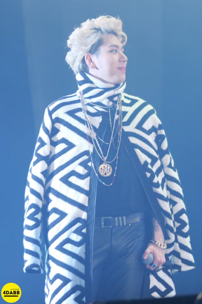 4dabb's tweet photo. 150215 블락비 팬미팅 비긴 2부 #지코
http://t.co/Uz1ujwnyD5
http://t.co/RlPQF9uRvX
http://t.co/YJs4o2PqyK
http://t.co/f0SSJ8KtOC http://t.co/9mI0Ih2O7z