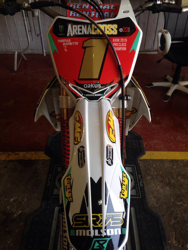 Feels pretty good to be showing this to the <a href="/molson_group/">Molson Equipment</a> clientele.... <a href="/SuzukiBikesUK/">Suzuki Bikes UK</a> <a href="/SuzukiOfficial/">Suzuki Cilacap Official</a> <a href="/ramettethomas/">Thomas Ramette</a>