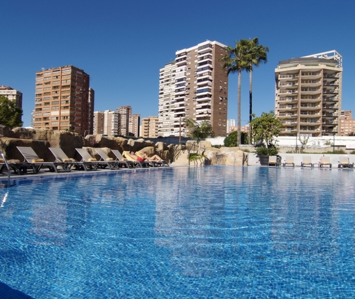 bedbooker's tweet photo. Maximum comfort, impeccable services &amp; a fantastic location
4* Sandos Monaco Beach Hotel &amp; Spa
http://t.co/ih667DmT5u http://t.co/pF845V7BJV