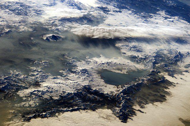 AstroSamantha's tweet image. What a stunning view! I&apos;ll let you tell me where it is, I forgot :-) #HelpRequired