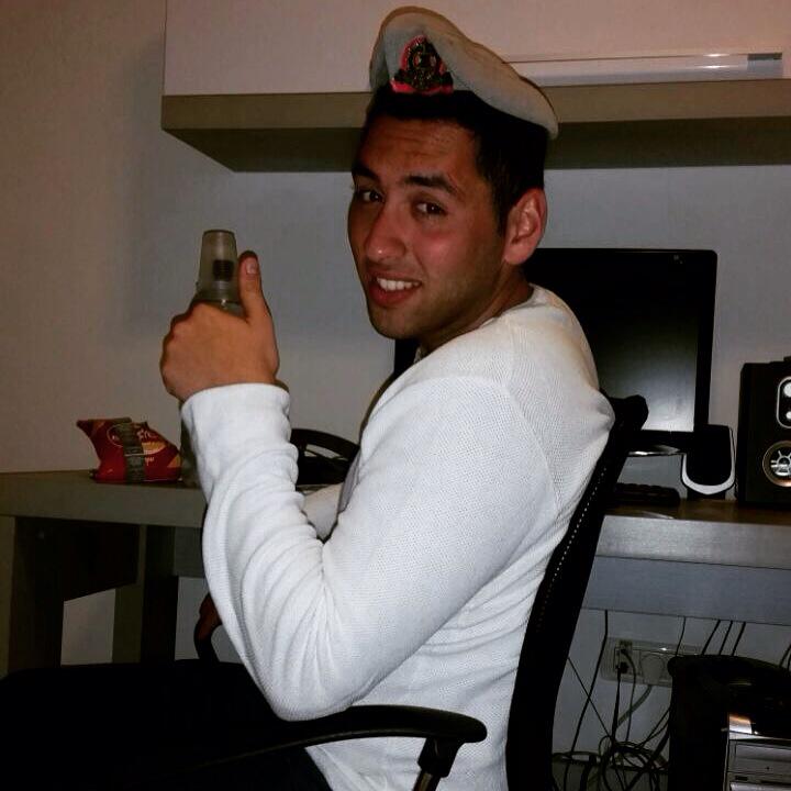 MGolran's tweet photo. המוכספת 😅@GalBensal http://t.co/WLGfAei30c