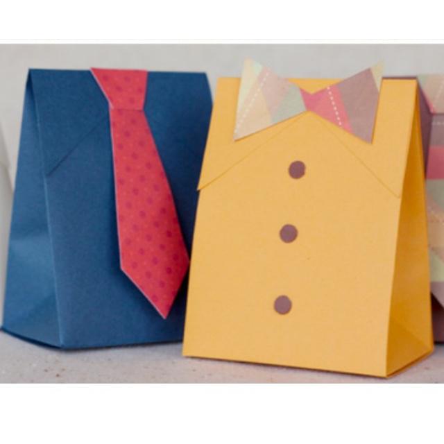 muelle1907's tweet photo. Nosotras ya tenemos los regalos de nuestros super papás ¿y vosotr@s?  #papás #amor #regalos #decoratuvida #muelle19 http://t.co/u9jmYSIsJE
