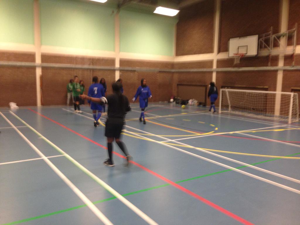 18.03.15 <a href="/slsffl/">SLSFFootballLeague</a> Female Invitational <a href="/SouthfieldsAcad/">Southfields Academy</a> 1-1 <a href="/SFXFootball/">SFX Football</a> #helpingplayersplay #thisgirlcan