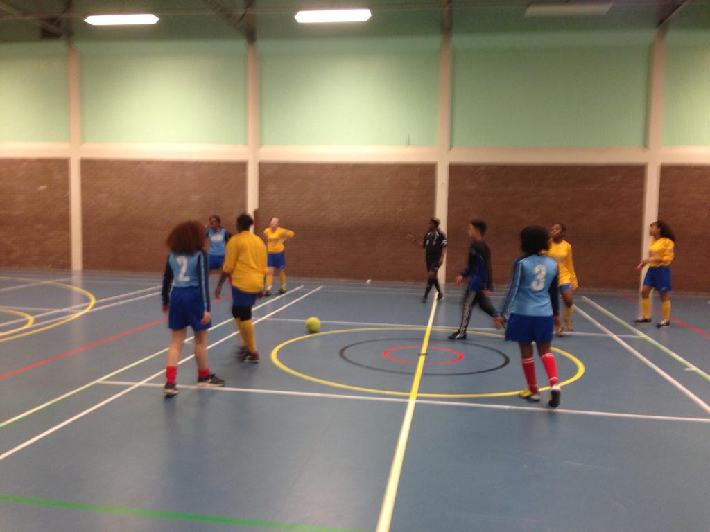 18.03.15 <a href="/slsffl/">SLSFFootballLeague</a> Female Invitational <a href="/SFXFootball/">SFX Football</a> 0-0 <a href="/SJBC_London/">SJBC Battersea</a> #helpingplayersplay #thisgirlcan