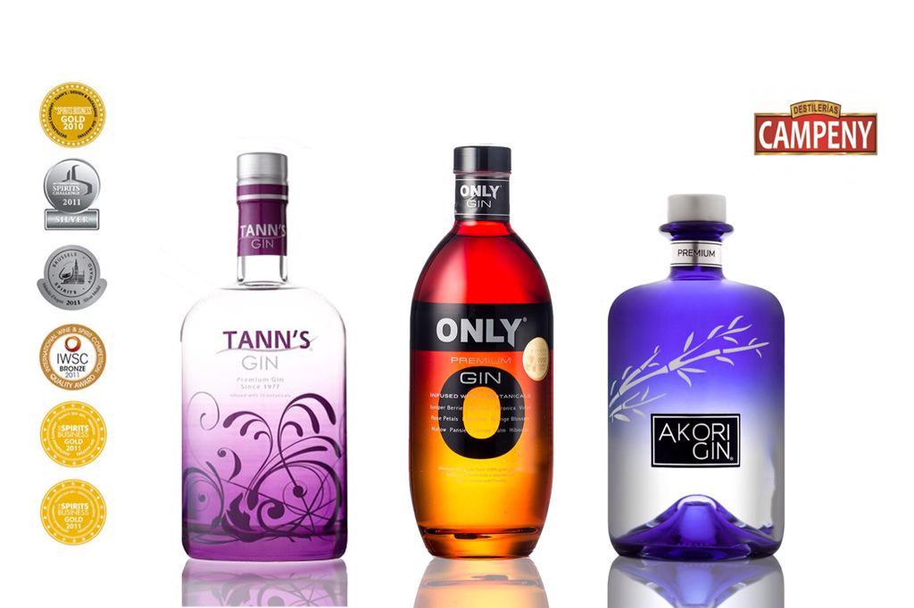 ArGintonics's tweet photo. Diumenge Al @parcdegualba amb @TannsGin #OnlyGin i la nova #AkoriGin de destil•leries #Campeny! #SalutiArgintònics http://t.co/XuLYh0Pnhu