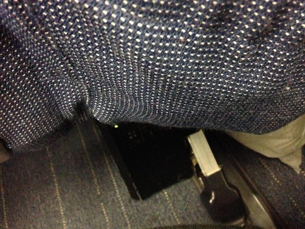 Nesqu1k's tweet photo. @SAS My freaking 8 hour flight has started badly with this stupid power supply in the place for my feet. Thanks SAS. http://t.co/ij4G8dXgUB
