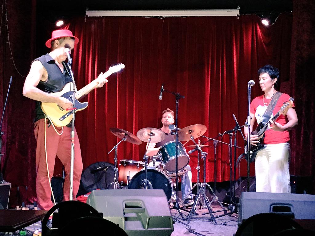 Peter and the Wolves strutting their stuff <a href="/The_BridgeHotel/">TheBridgeCastlemaine</a>