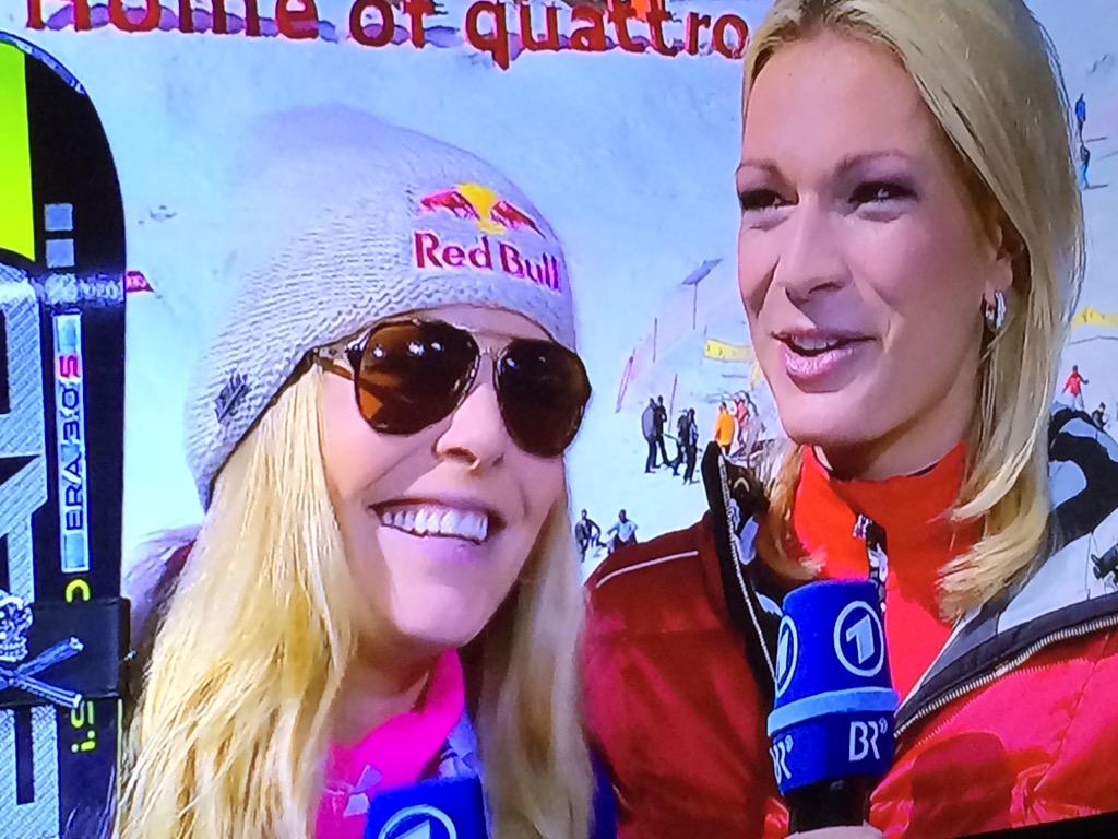 kerstinlehms's tweet photo. Congrats @lindseyvonn on the 67th victory and the Super G globe. 
#LV67 #globe19 #WorldCupFinale http://t.co/1HlLiifkeL