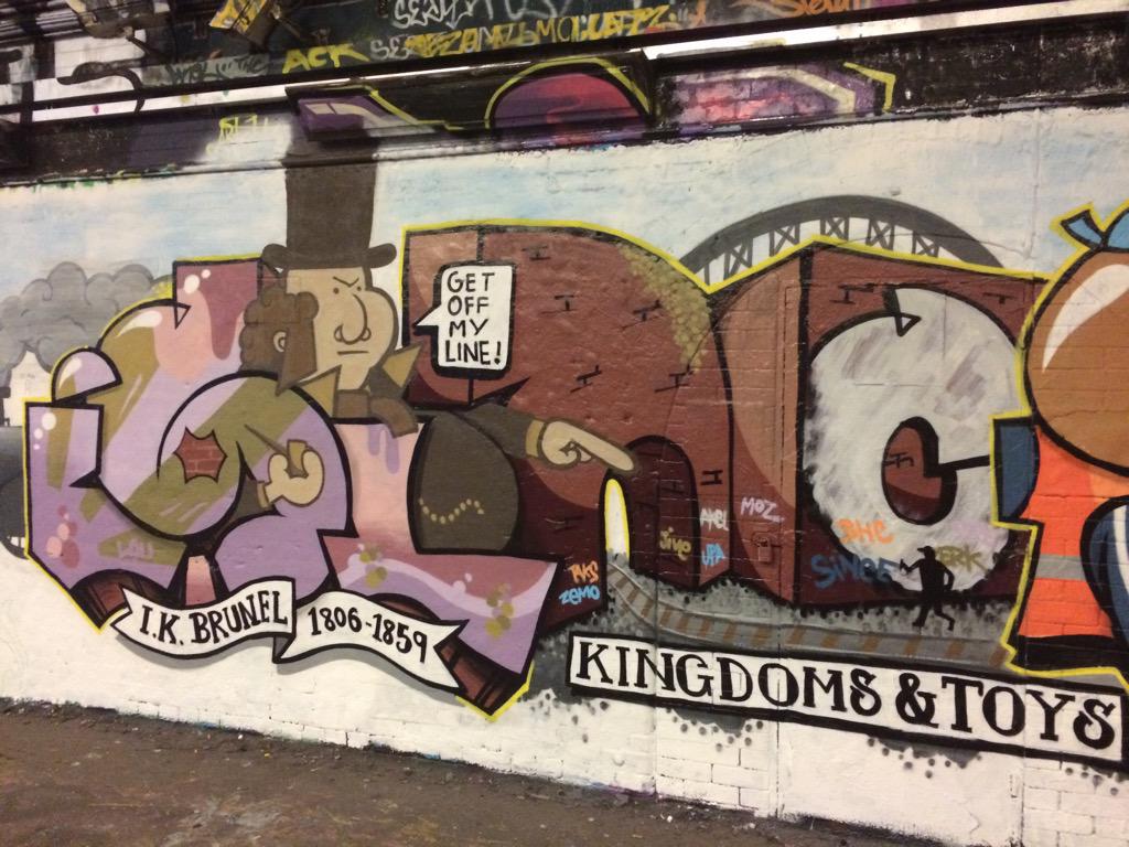 ResilienceSW's tweet photo. Meanwhile, underneath #Waterloo Station http://t.co/gIg0ePc59h