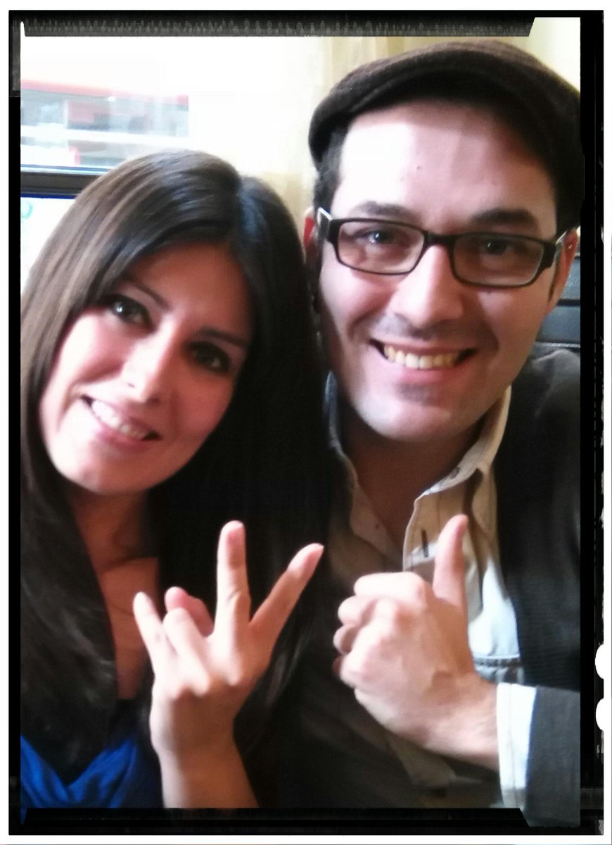 LoReNa_LaG's tweet photo. #PopMorning #OriginalSuperstar #Friends @DaniMayoPop http://t.co/DRVaYOotIQ