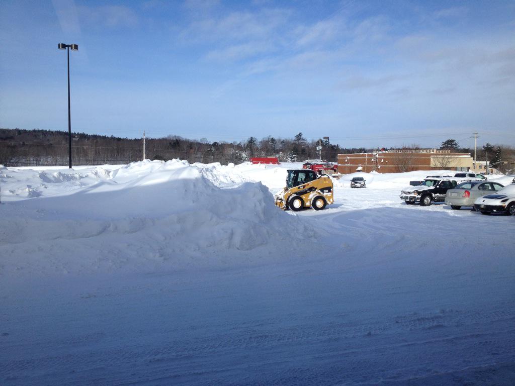 TrooperTK8912's tweet photo. I apparently live on Hoth now. #halifaxblizzard http://t.co/22IsOvqyWJ
