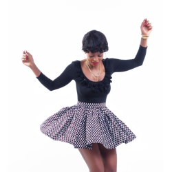 pambaika's tweet photo. Unakumbuka hiki KIWALO kilikuwa maarufu kwa jina gani? #pambaika http://t.co/lkyIK2ZeXR