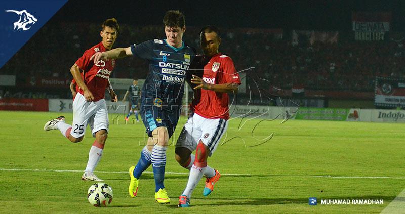 Al_Jabbar13's tweet photo. Pelatih yg kurang mah :pRT @simamaung: Apollon Dianggap Masih Belum Sesuai Kriteria | Link: http://t.co/N8O4TZVW6T | http://t.co/7R26zHu0pA"