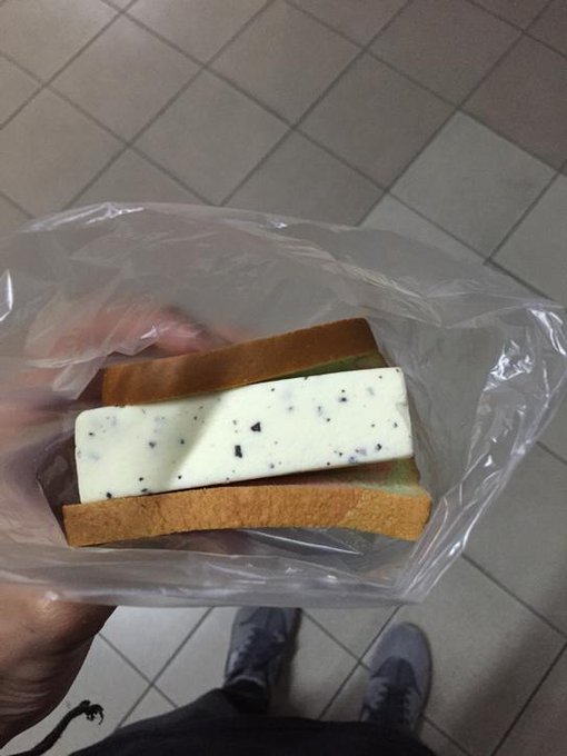 I enjoy the simple things in life. http://t.co/Kr5wMdwPm3