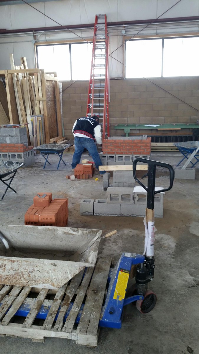 BTMasonry's tweet photo. @BTCareerTechED @SkillsUSA  Dave Chochishvili-CF Dylan Launt-Windsor &amp; Brandon Ogdon-NV at regional's in Morrisville http://t.co/ntm750gNgI
