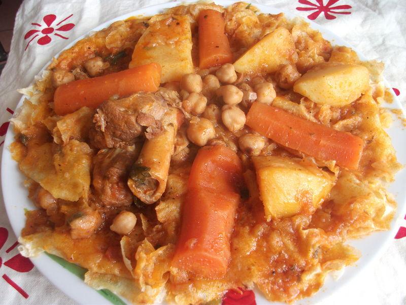 midi30's tweet photo. Participons à #GoodFrance, ce soir à la maison ça sera soit #Rechta ou #Couscous ou bien de la #Chekhchoukha :p http://t.co/EljRs3rTyo