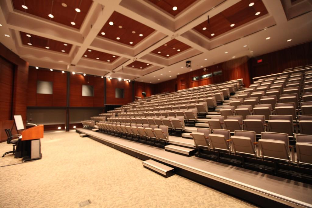 KingbridgeC's tweet photo. Tons of meeting spaces to choose from ! http://t.co/Brplpycqsk