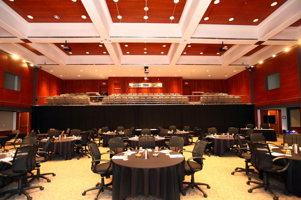 KingbridgeC's tweet photo. Tons of meeting spaces to choose from ! http://t.co/Brplpycqsk