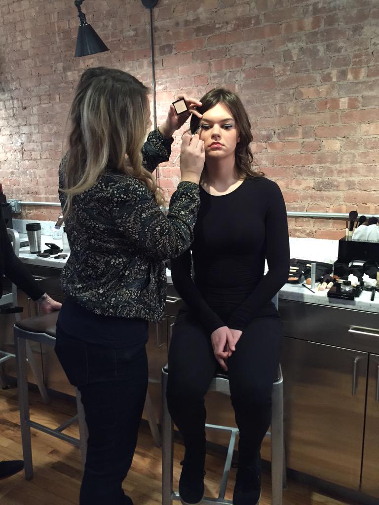 marieclaire's tweet photo. Thanks to @BobbiBrown #BBMakeupLessons we're ready for today! First stop is Soho, so come grab your copy of #BRANCHE! http://t.co/o1mYtL4et8