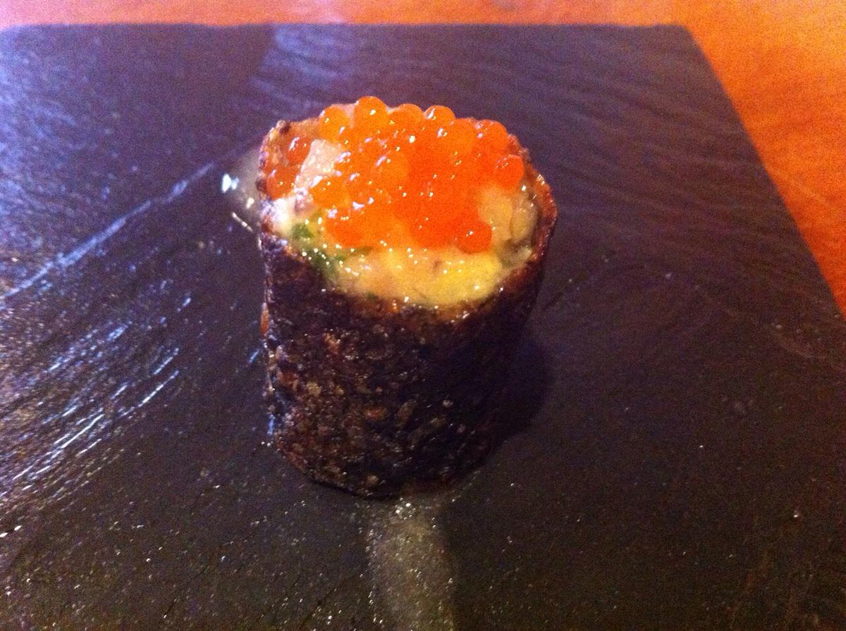 SiturSiero's tweet photo. Y Los Arcos de Lugones, con "Salmón 2015" obtuvo una Mención Especial en el Campeonato de Asturias de Pinchos http://t.co/xqcf8C6RGD