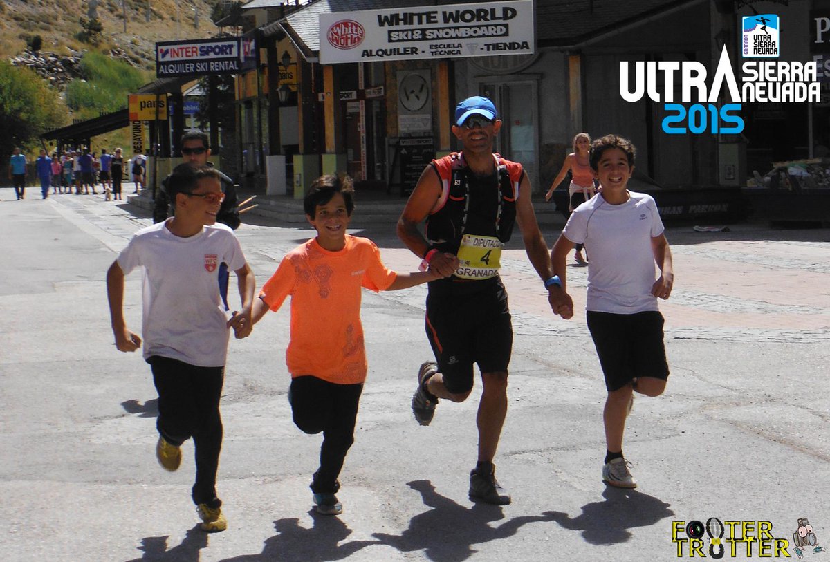 ultrasierranev's tweet photo. ¡Feliz día del padre! / Happy father's day! #USN #USNTrail http://t.co/Y1rIGW2WOO