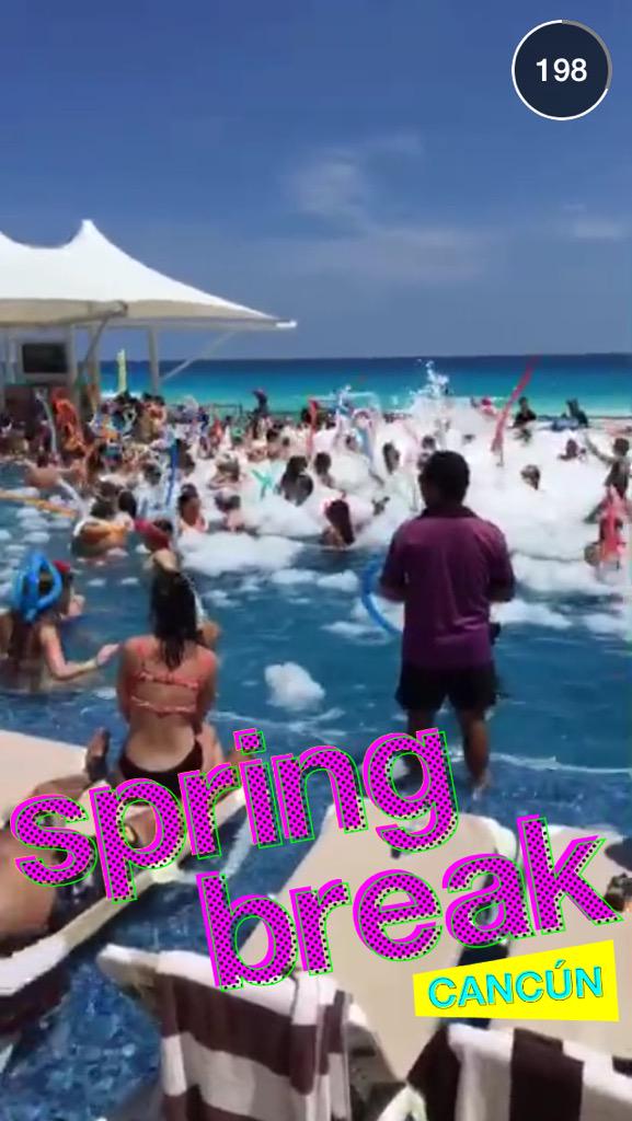 AndyKnappers's tweet photo. @Snapchat you've got to stop this... #SpringBreak 😍😩☀️🎵🍻 @TomAttewell @jamesxcole 2016? http://t.co/n9Rg1Od8fJ