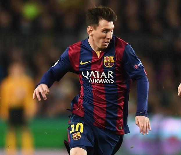 mundodeportivo's tweet photo. ¿Es Leo Messi el mejor jugador de la historia? http://t.co/xRUeGspEjl RT: Sí; FAV: No http://t.co/a0istLnypL