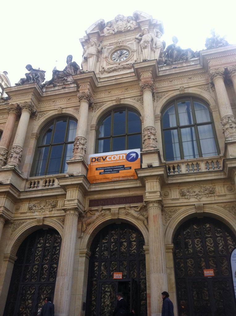 blackpoppiess's tweet image. C&apos;est parti pour le #devcomlyon