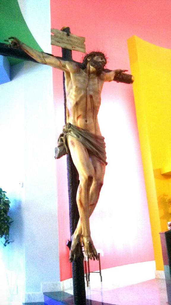 Hoy en la misa en hornor a nuestros Santisimo Cristo de la Expiracion... #SemanaSanta