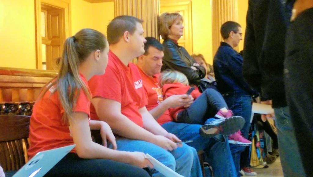 MLBOIG's tweet photo. Teachers and other labor reps are gathering in solidarity outside Sen. Commerce Committee. #joinusks #ksleg #ksed #fb http://t.co/VJFJdPnaPK