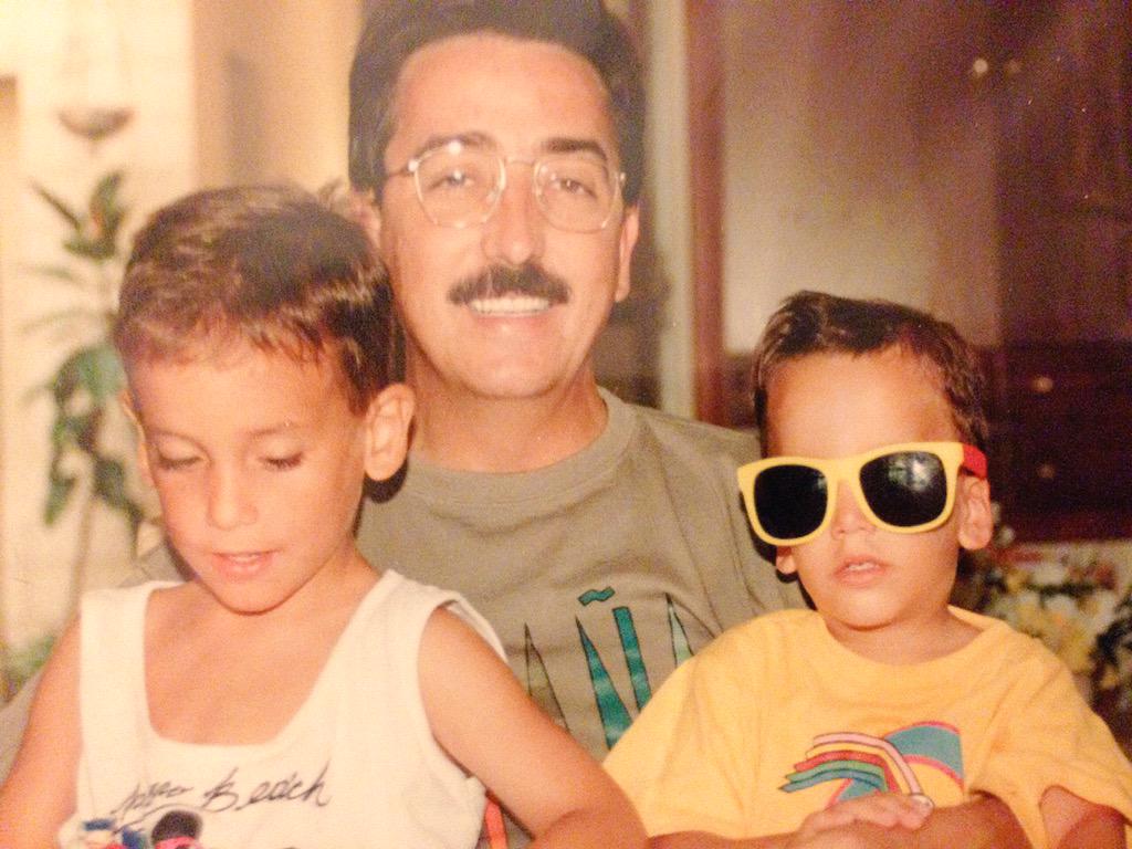 XusoJones's tweet photo. Gracias por todo Padre , por todos los buenos momentos , eres muy grande . Te Quiero ! #FelizDiaDelPadre http://t.co/jU9TJI1wTn