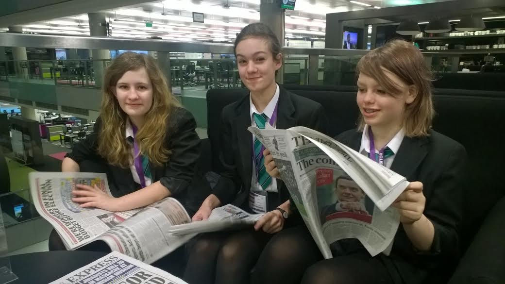 chorltonhigh's tweet image. Our students had a fantastic time reviewing the papers live on BBC Radio Manchester this morning! #BBCSchoolReport
