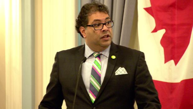 yychelps's tweet photo. "Nenshi says #Calgary needs more than one #flood mitigation project". via @CBCCalgary http://t.co/5egAOSh7oH http://t.co/VSMXvHzphT
