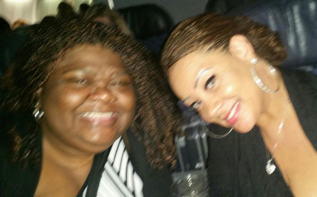 ActressPatrice's tweet photo. Me and my Sister!!! Ebony &amp; Ivory on out flight to Jamaica Mon http://t.co/T5ptux9Hdm