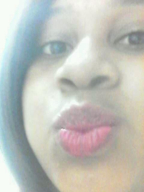 Layoha4 tweet picture