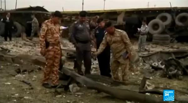 barq_news's tweet photo. فرانس24: لأول مرة في #البصرة تفجير ضخم في رتل تابع لـ "لحشد الشعبي" كان متوجهاً لصلاح الدين .

#العراق http://t.co/Mp4GtfzSsJ