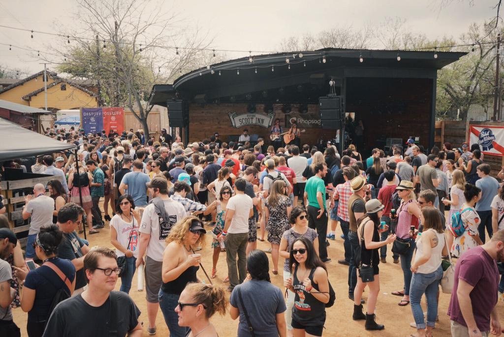 DoStuffNetwork's tweet image. Beautiful day for #DOxPBR at @Scoot_Inn_ATX with @HFTRR. #SXSW