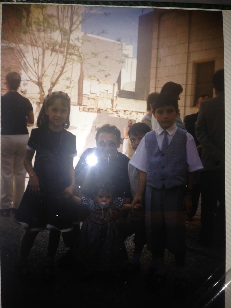 conxy83's tweet photo. Si buscas en el baul los recuerdos puede que salgan cosas así @josemorrada @mariainesika @Picoplancha17 #antaño http://t.co/hn5cwx8Zme