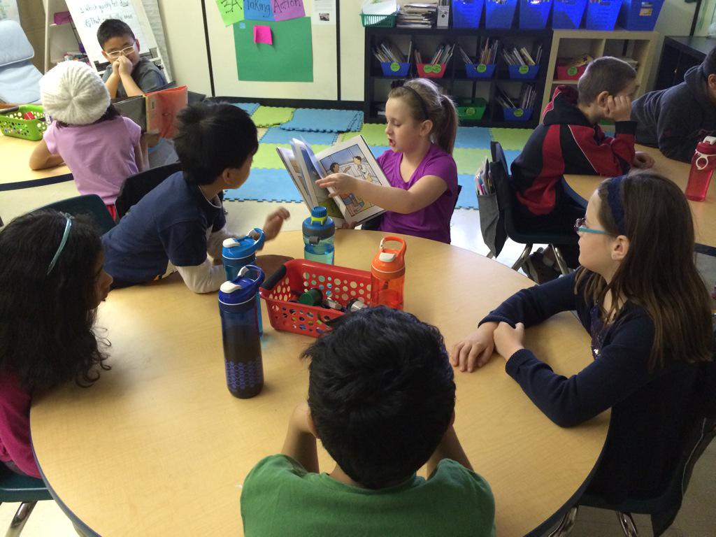 MrsColeTeaches's tweet photo. We are re-telling stories from wordless picture books using #stayandstray #howweexpressourselves @boutinib @MrsMora4 http://t.co/AjrOkn0kNT