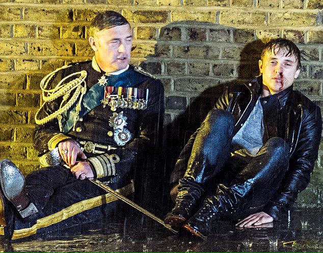 TheTheroyals's tweet photo. Poor Liam... Don't want this to happen...😭😢 http://t.co/HS6xtNdCJg