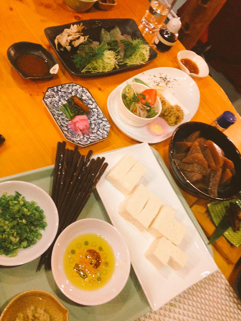 تويتر 川村エミコ たんぽぽ على تويتر 白根の見える丘 の旦那さんと奥様 ﾉお料理は奥様の手料理です 最高です Http T Co Aig2mn0i